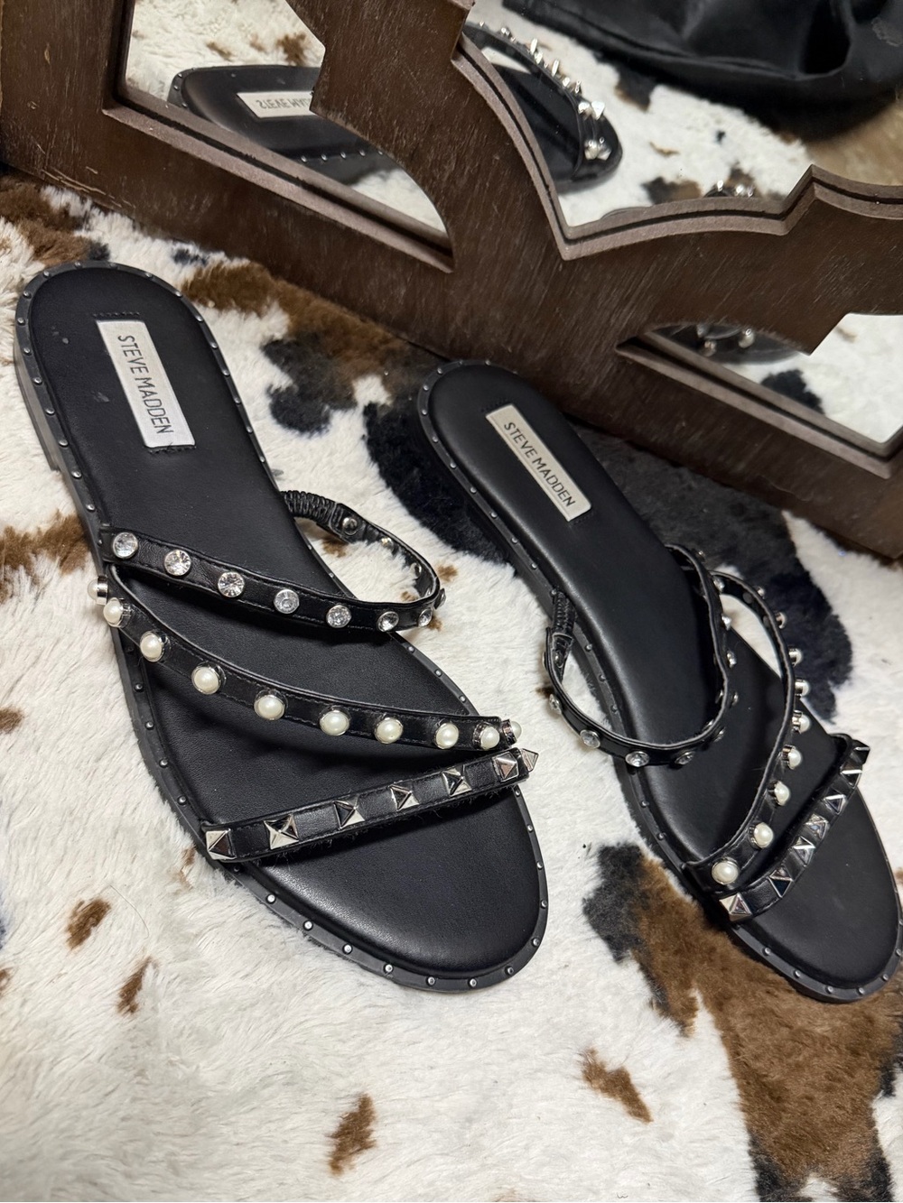Steve Madden Black Studded Strappy Slide Sandals - Picture 2 of 3